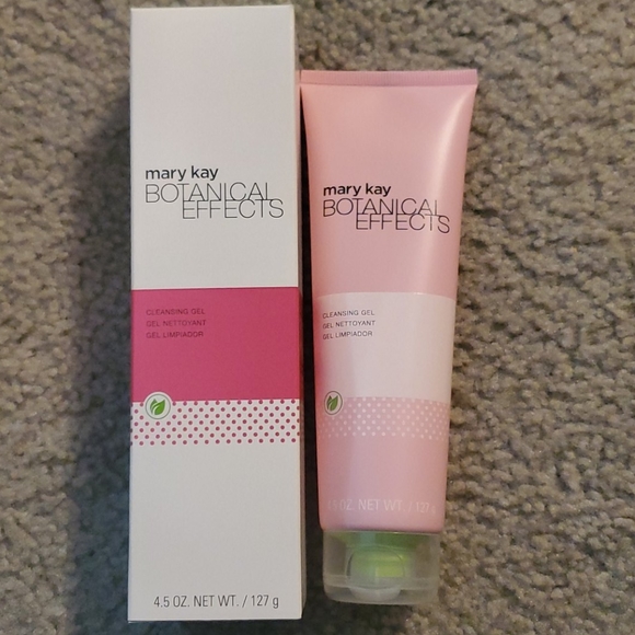 Mary Kay Other - 🧼NIB Botanical Effects Cleansing Gel🧼